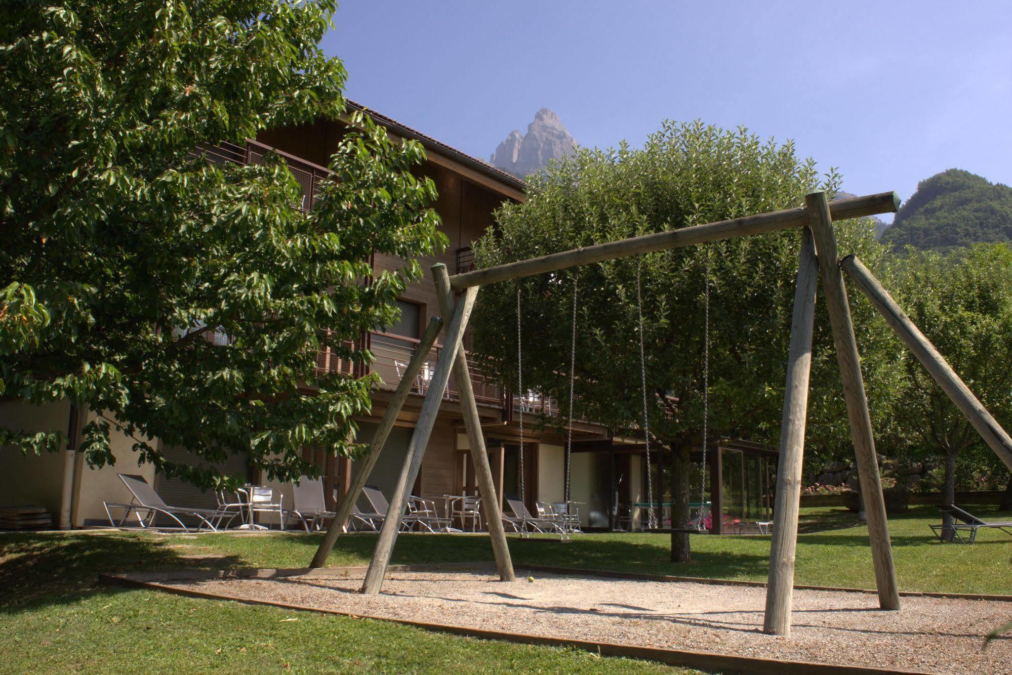 Auberge De L'Orangerie, BW Signature Collection Саланш Екстериор снимка